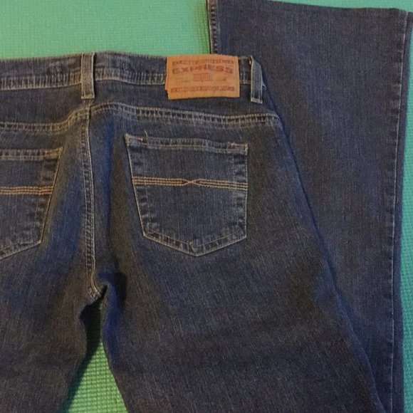 Express Pants Jeans Bootcut Barely boot size 2 - Picture 4 of 6
